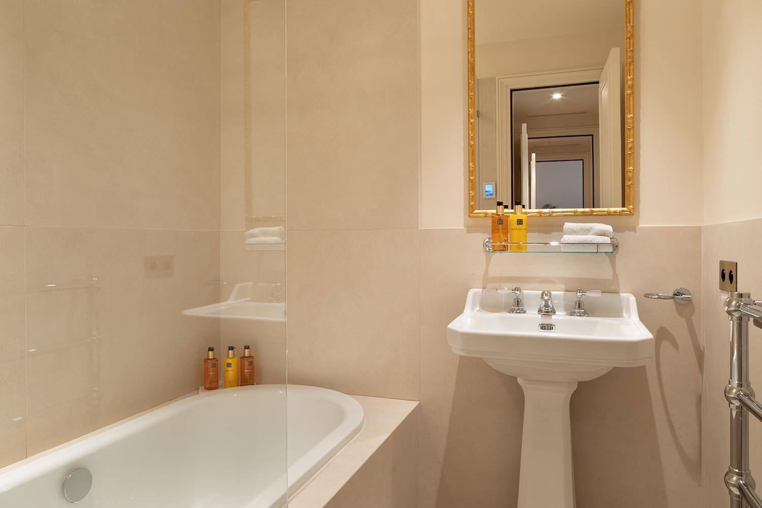 Pick A Flat'S Apartements With Services In Louvre - Rue Des Halles Paris Dış mekan fotoğraf